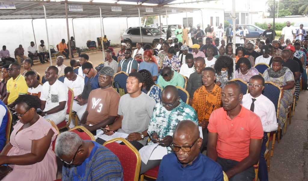 La HARC a réuni les créateurs de contenus togolais pour discuter de leurs responsabilités, de leur reconnaissance professionnelle et de l’évolution du cadre de régulation du numérique.
